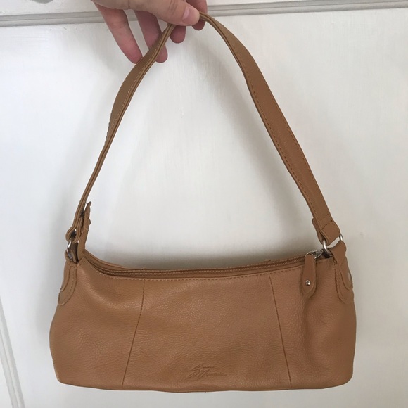 light tan purse